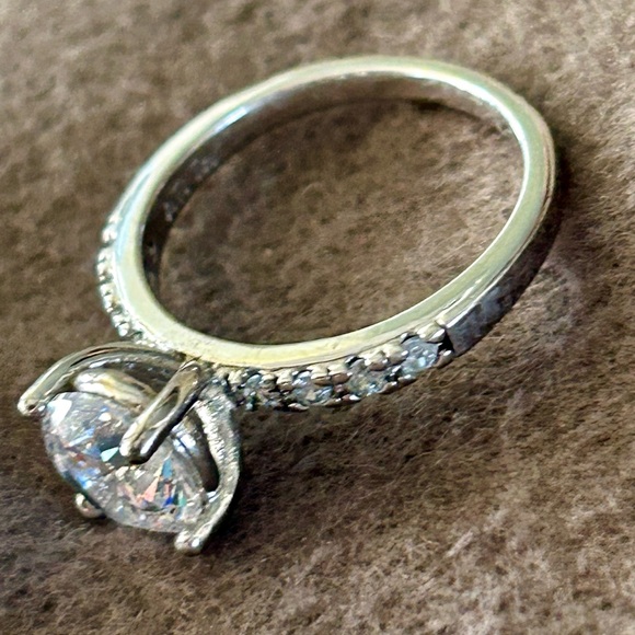 Silver Engagement Ring Large Round Cut Stone Set in 4 Prong Pave Setting Size 7 - Picture 10 of 16